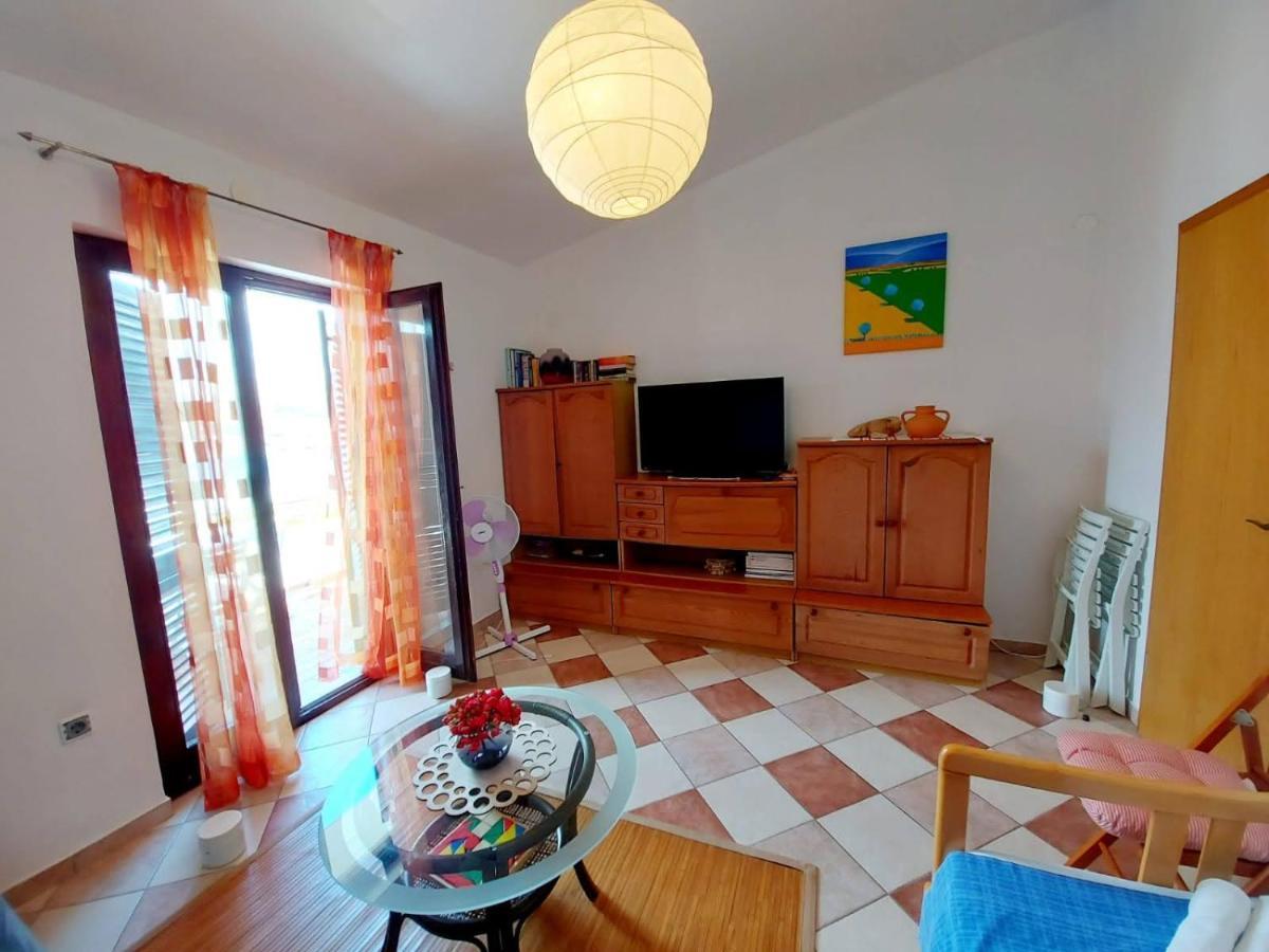 Apartment Pepo Pag Pag Town Luaran gambar